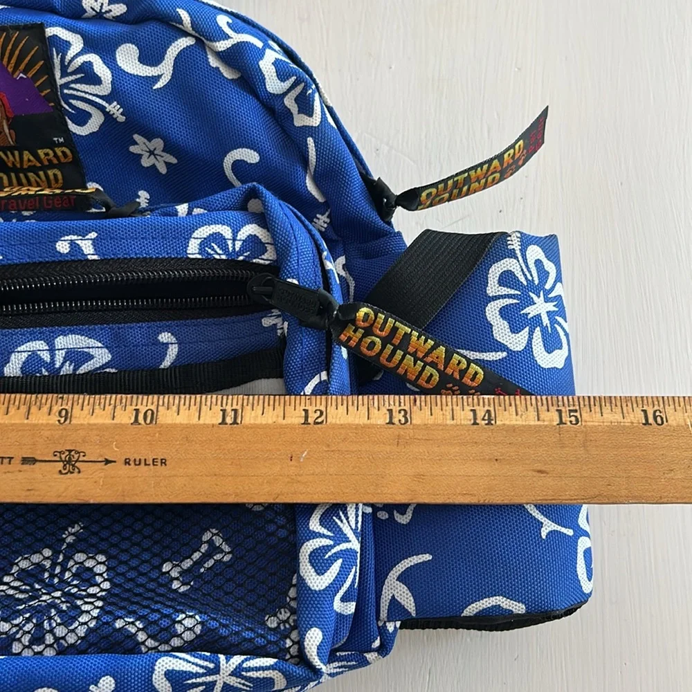 Outward Hound Blue Floral Dog pack